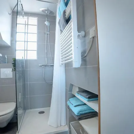 Apartment Coup De Coeur Assure Pour Ce T2 Renove Hyper Centre *
